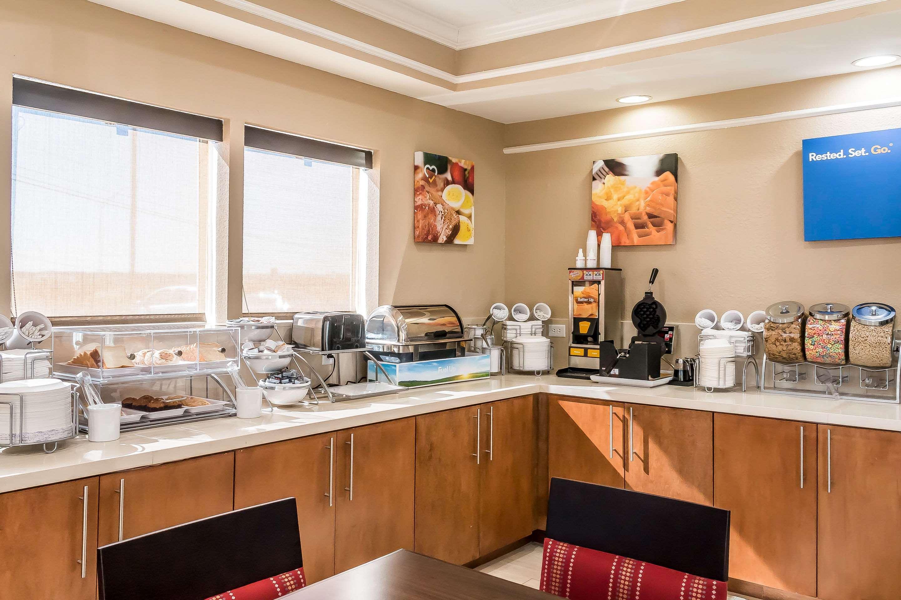 Comfort Inn Near Frost Bank Center San Antonio Luaran gambar