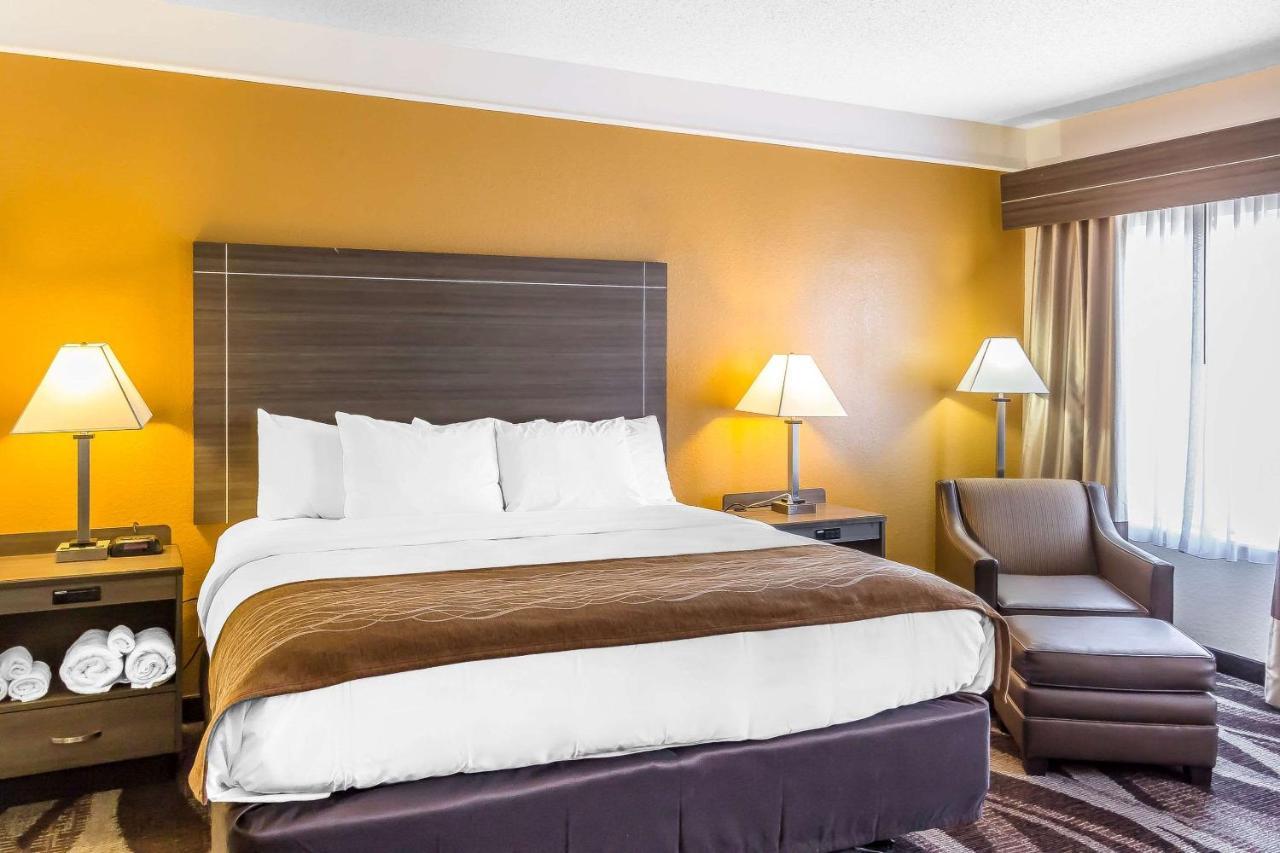 Comfort Inn Near Frost Bank Center San Antonio Luaran gambar